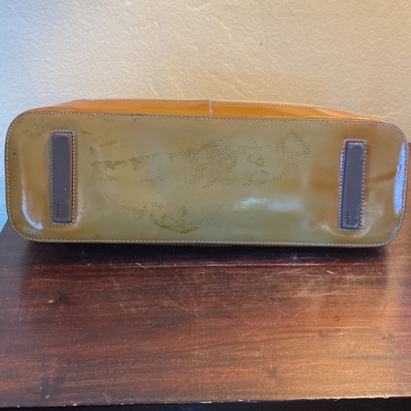 Vintage 90’s PRADA Handbag *HARD to FIND* - Picture 5 of 10